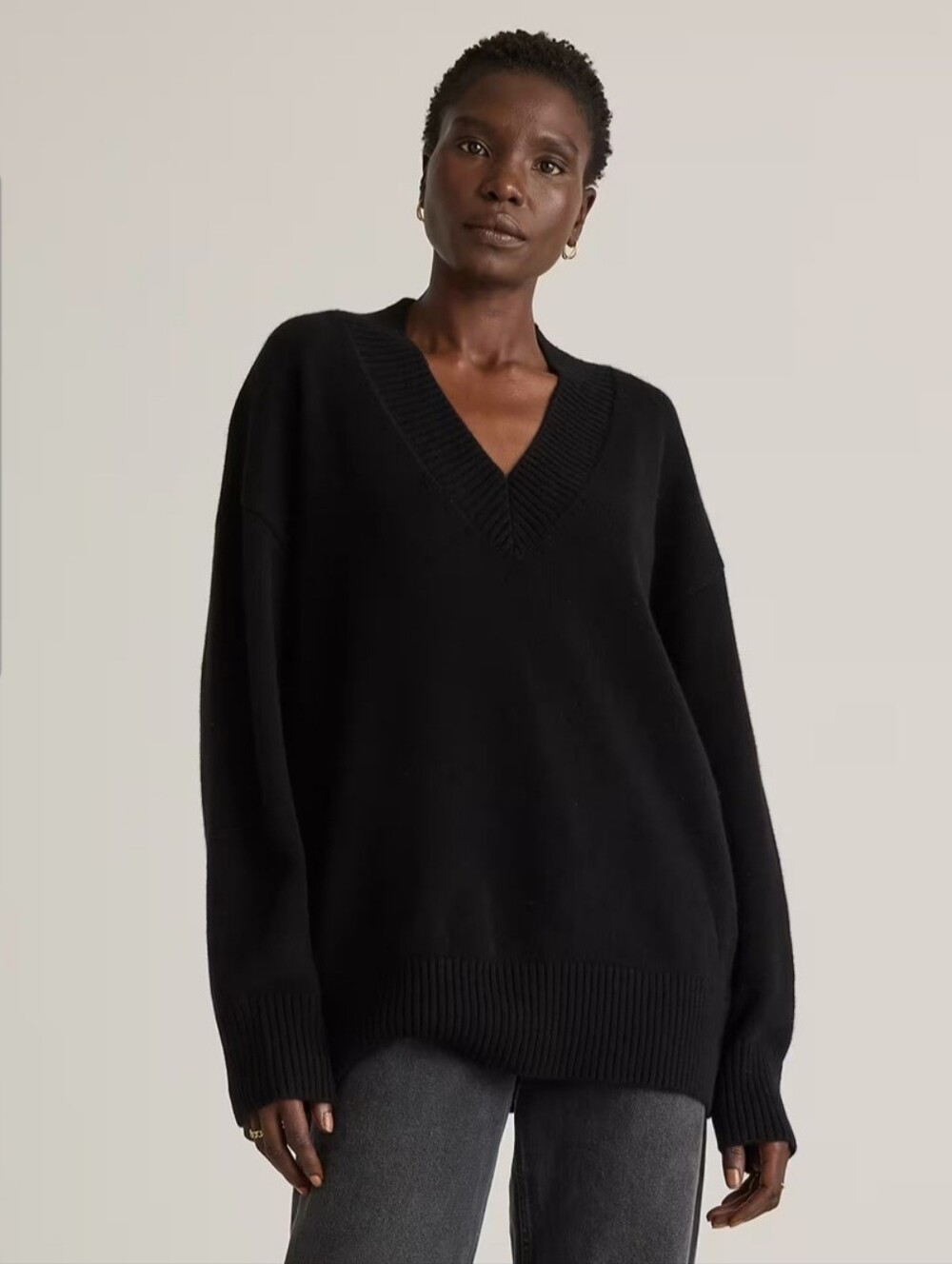 Quince 100% Mongolian Cashmere Black V-Neck Oversized Sweater Women Size Medium - Picture 2 of 11